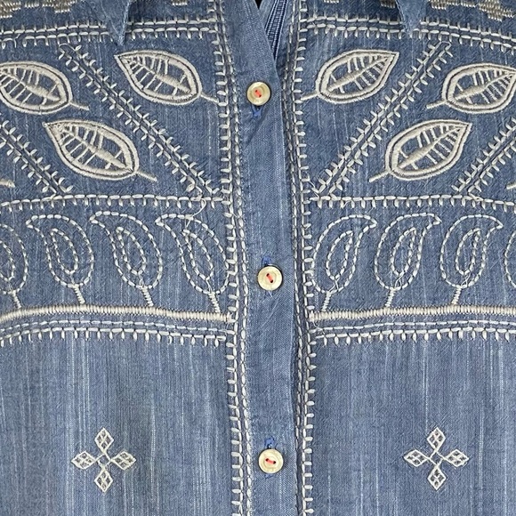 JOHNNY WAS EMBROIDERED COTTON BUTTON DOWN SHIRT - Picture 9 of 15